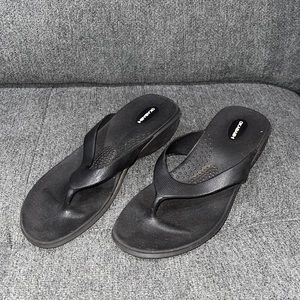 Okabashi flip flops